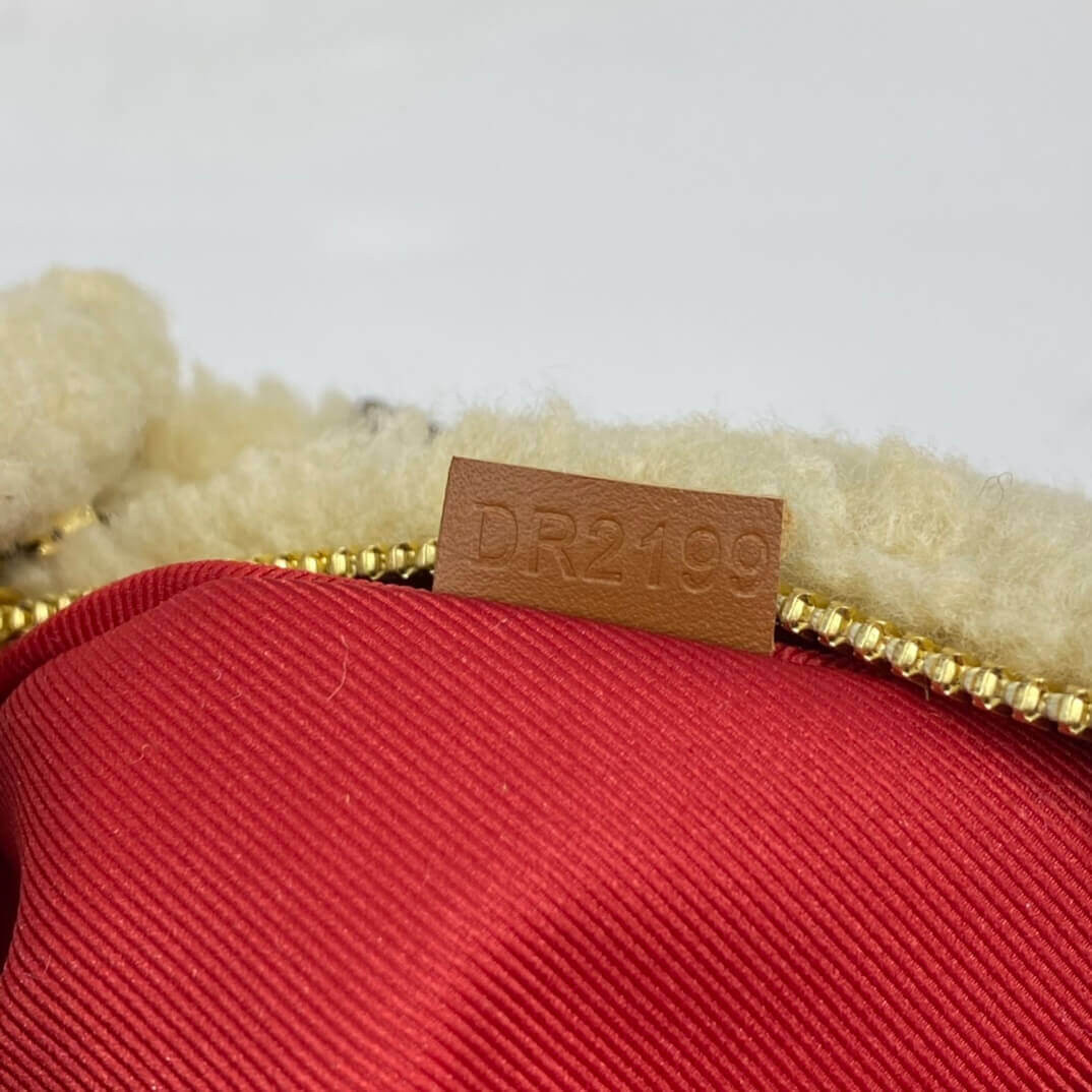 Louis Vuitton Bumbag M55425