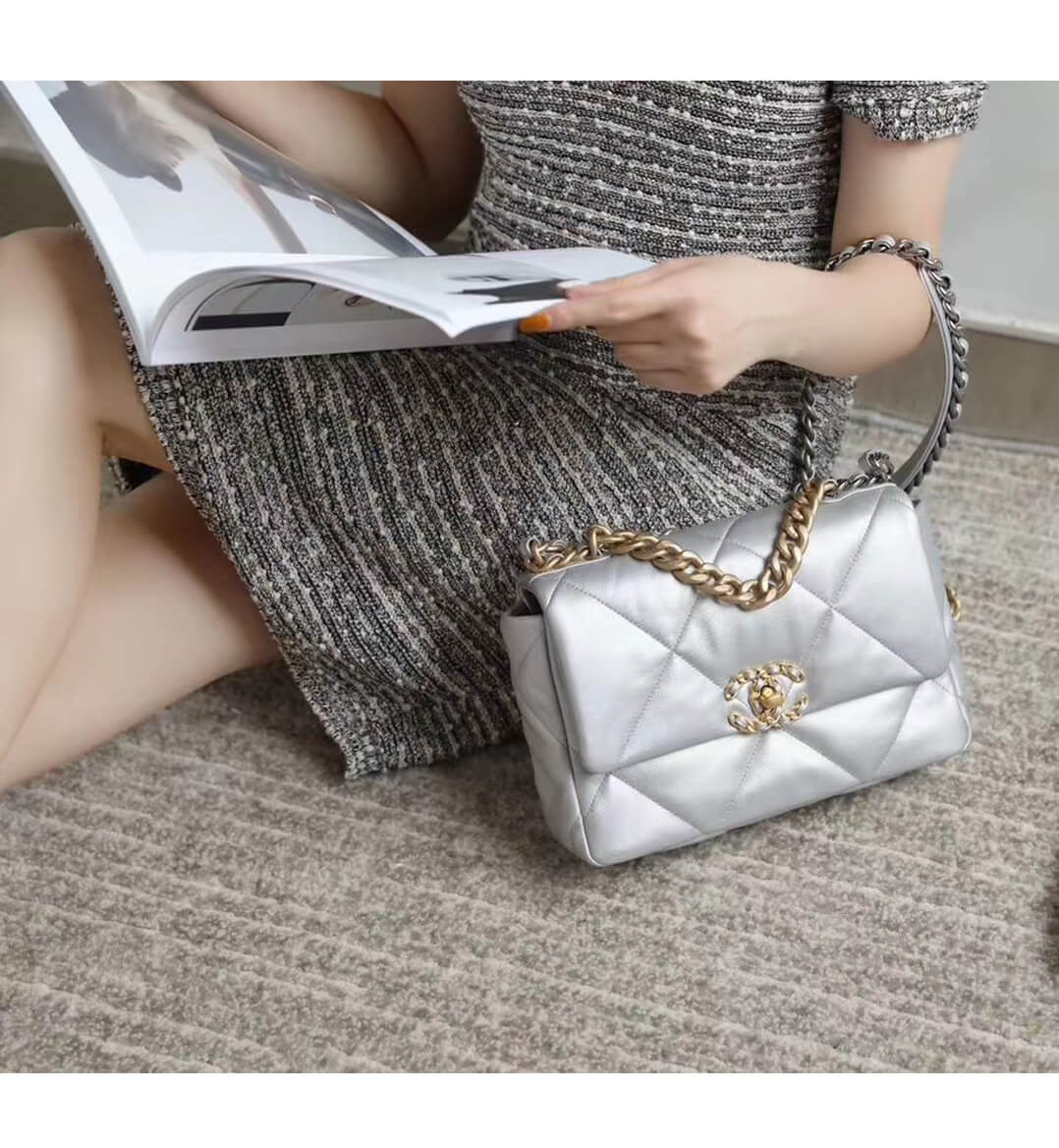 Chanel 19 Flap Bag AS1160 Silver