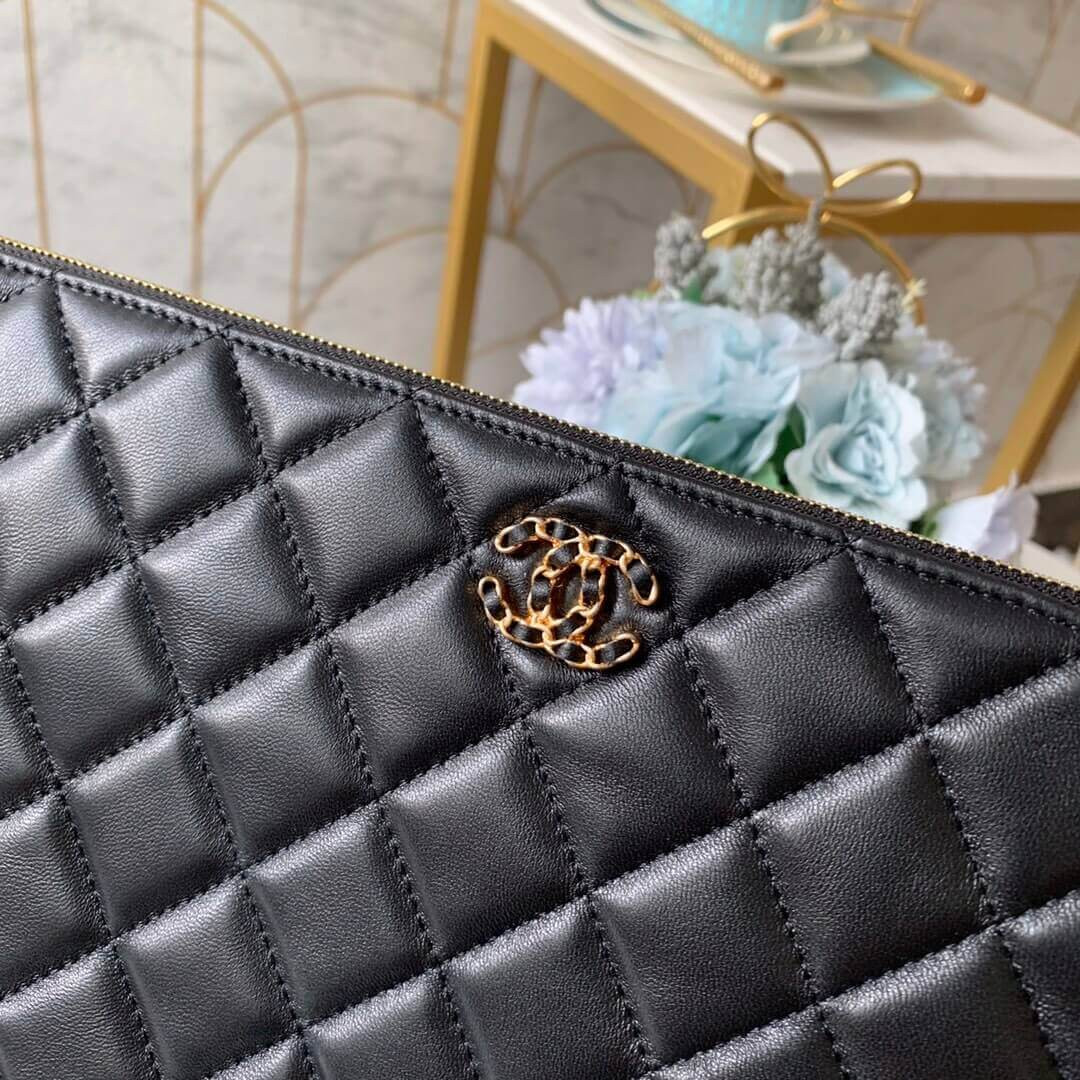 Chanel Larger Zip Pouch 31531