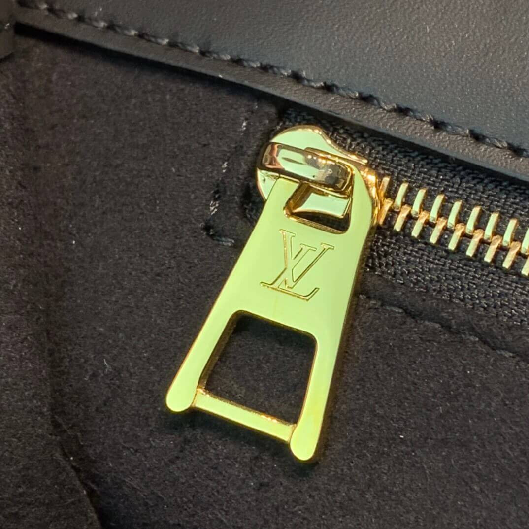 Louis Vuitton Denim Onthego M57185 M57207