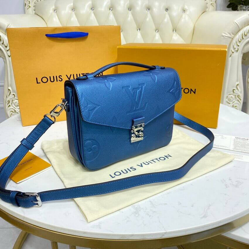 Louis Vuitton Pochette Metis M59211 Navy Nacre