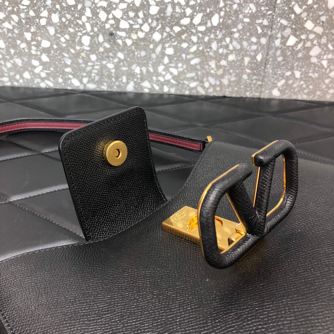 Valentino V-Sling Small Grained-Leather Shoulder Bag 0017