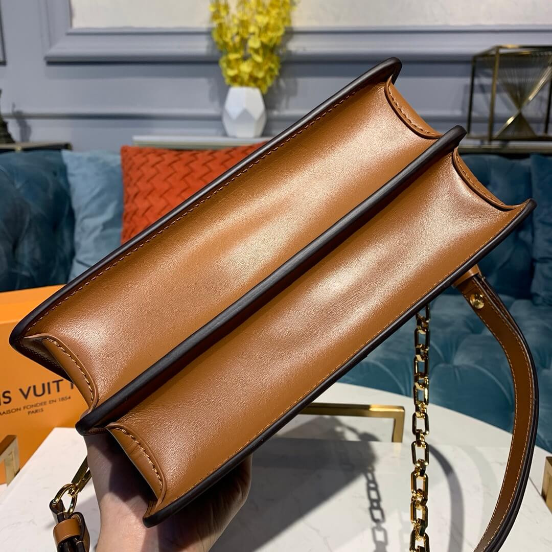 Louis Vuitton Dauphine MM M44392