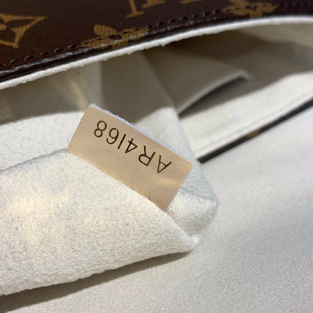 Louis Vuitton Monogram Leather Locky BB M45155