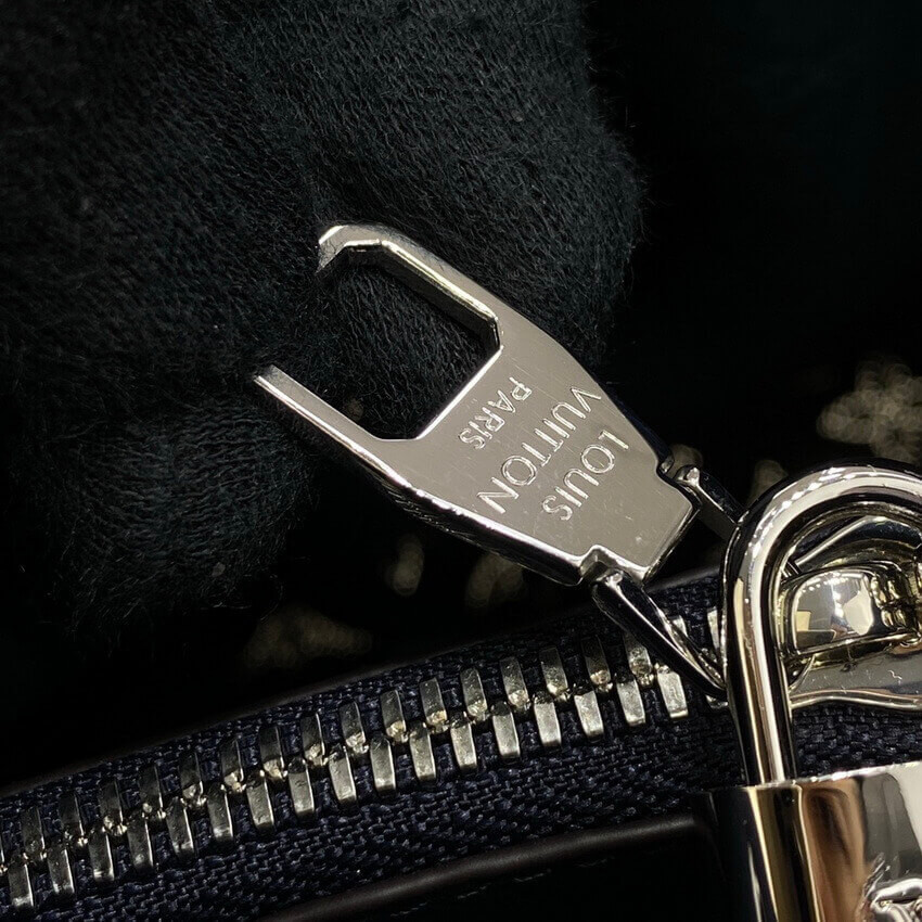 Louis Vuitton Mahina Perforated Calfskin Muria M59554