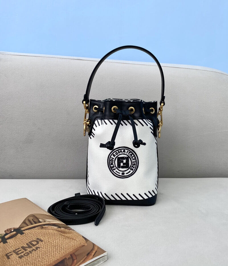 Fendi Mon Tresor Mini Bucket Bag 8BS010