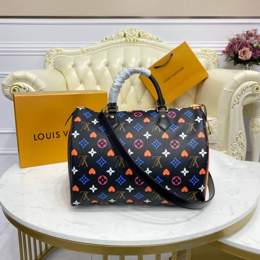 Louis Vuitton Game On Speedy Bandoulière 30 M57465