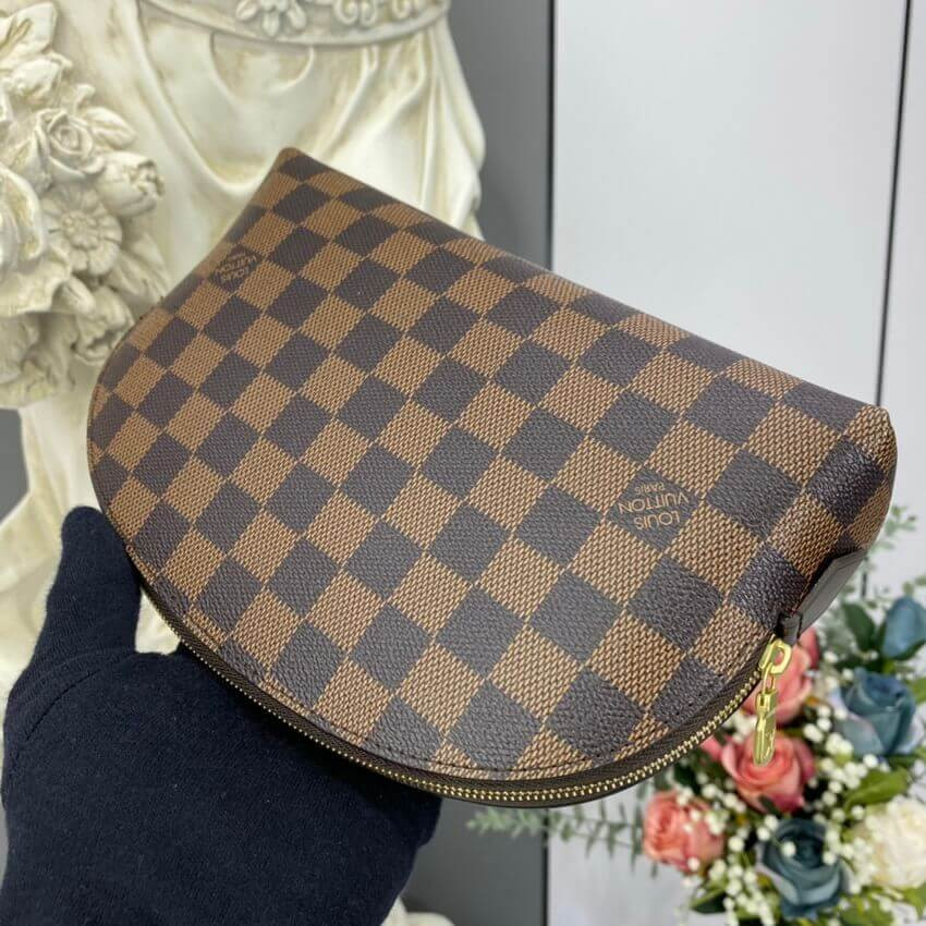 Louis Vuitton Cosmetic Pouch GM N23345