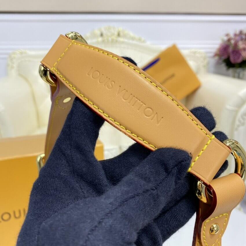 Louis Vuitton Tulum GM Shoulder Bag M40075