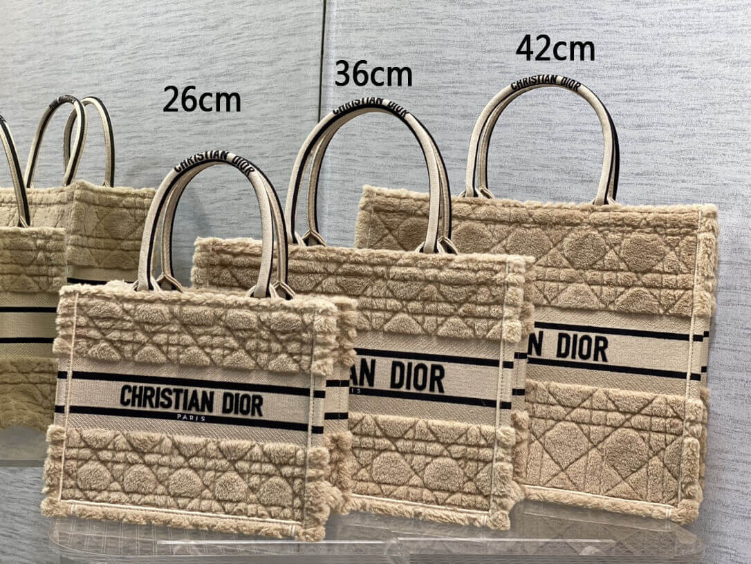 Christian Dior Medium Book Tote Beige Cannage Shearling M1296