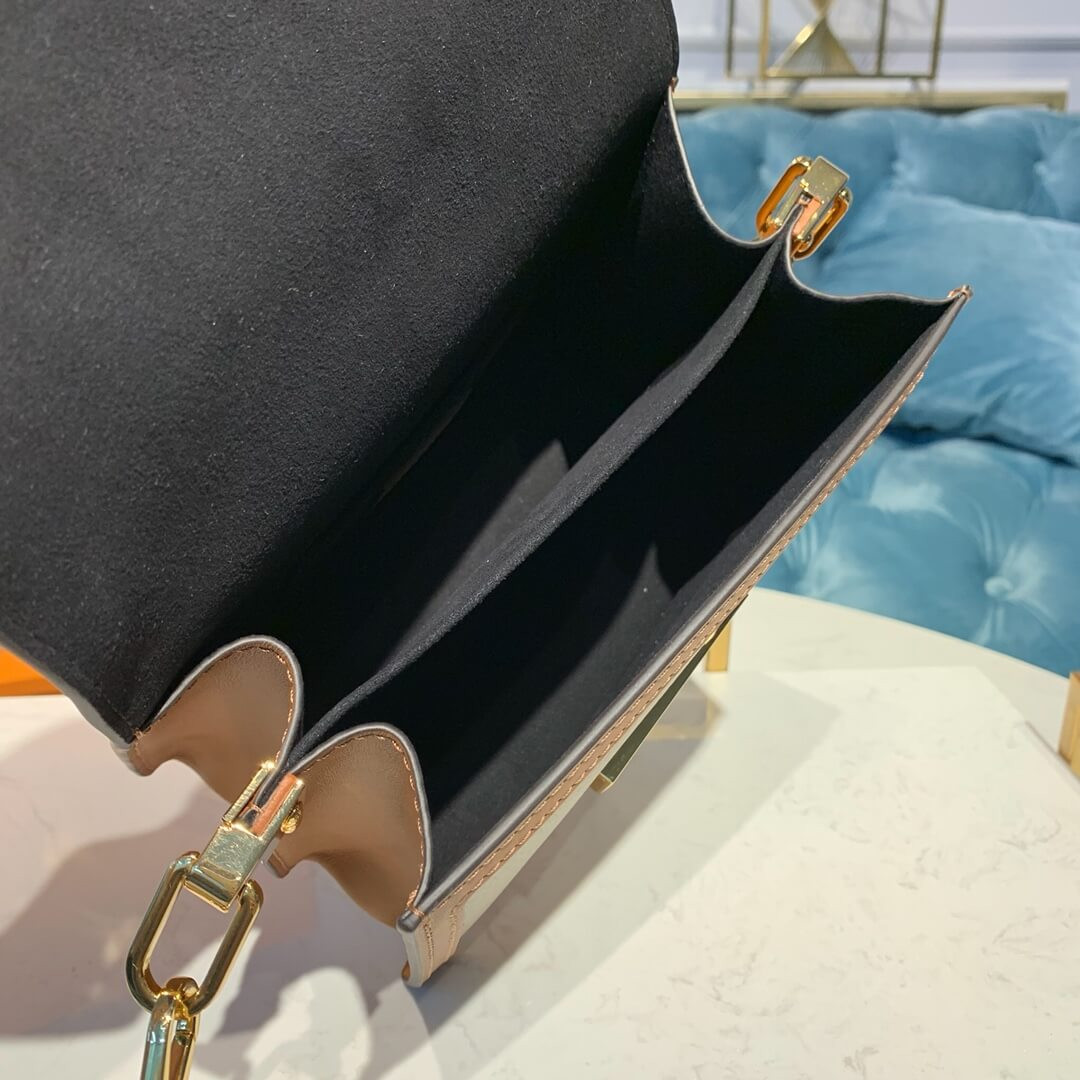 Louis Vuitton Mini Dauphine M55504