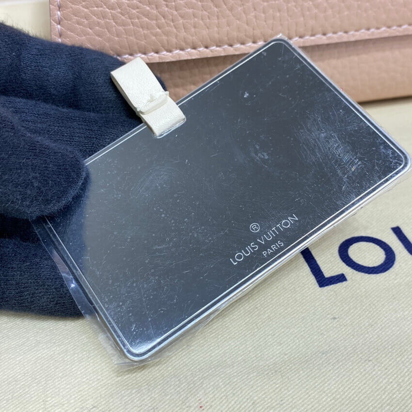 Louis Vuitton Twist One Handle PM M59236 Champagne Metallise