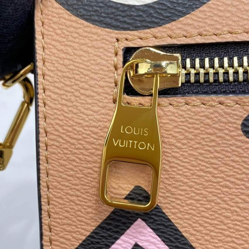 Louis Vuitton Pochette Metis M45823