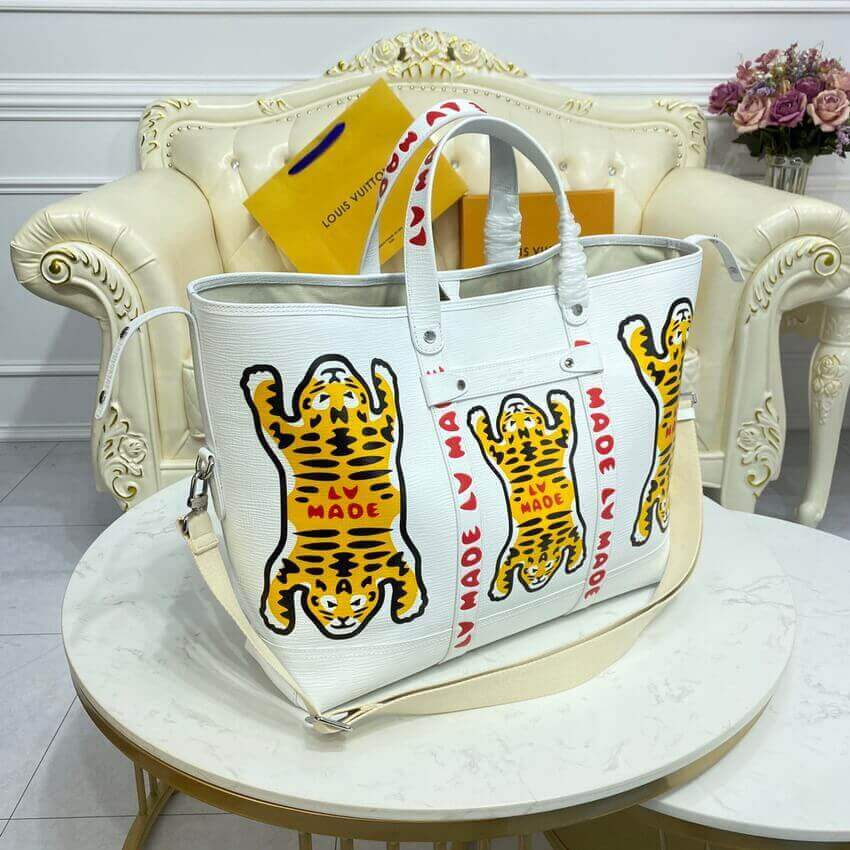 Louis Vuitton x Nigo Tote Journey M59366 White