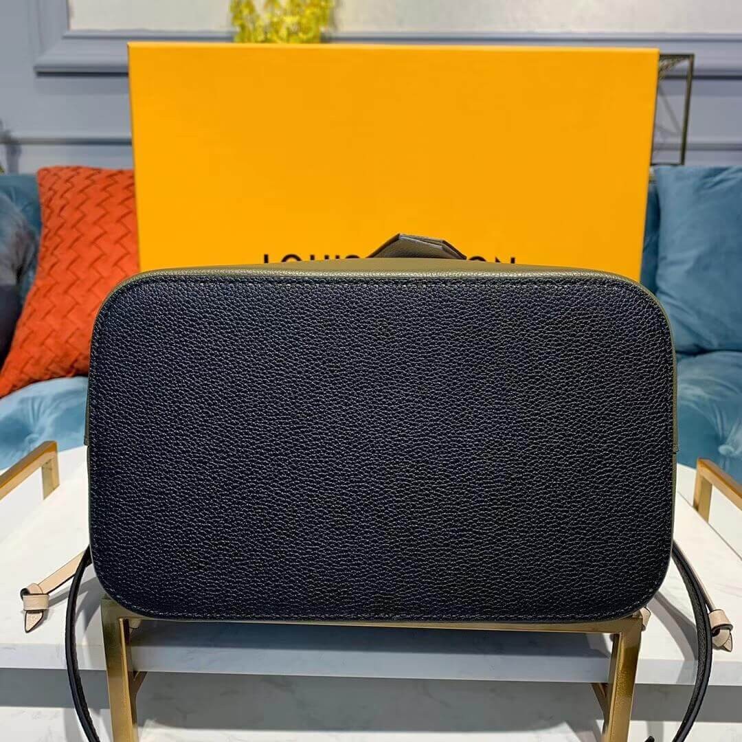 Louis Vuitton Calfskin Leather Lockme Bucket M55439