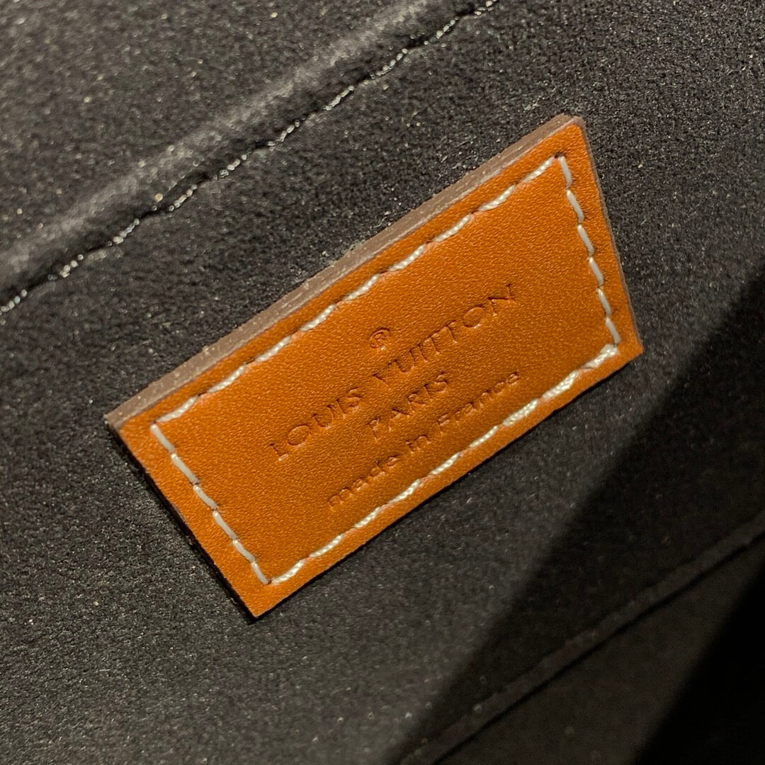 Louis Vuitton Monogram Reverse Canvas Biface M44386