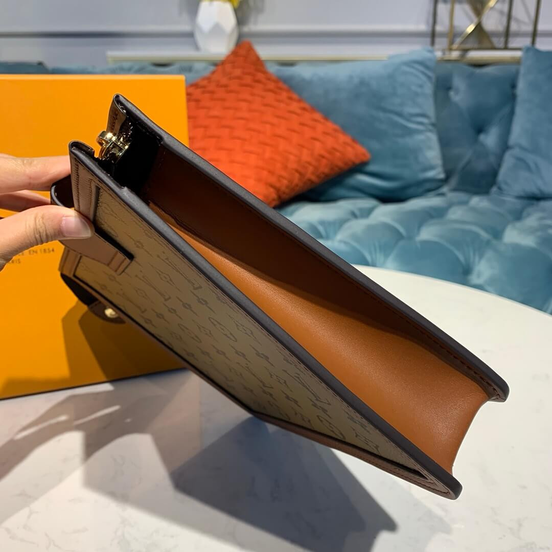 Louis Vuitton Monogram Reverse Canvas Dauphine Clutch M44178