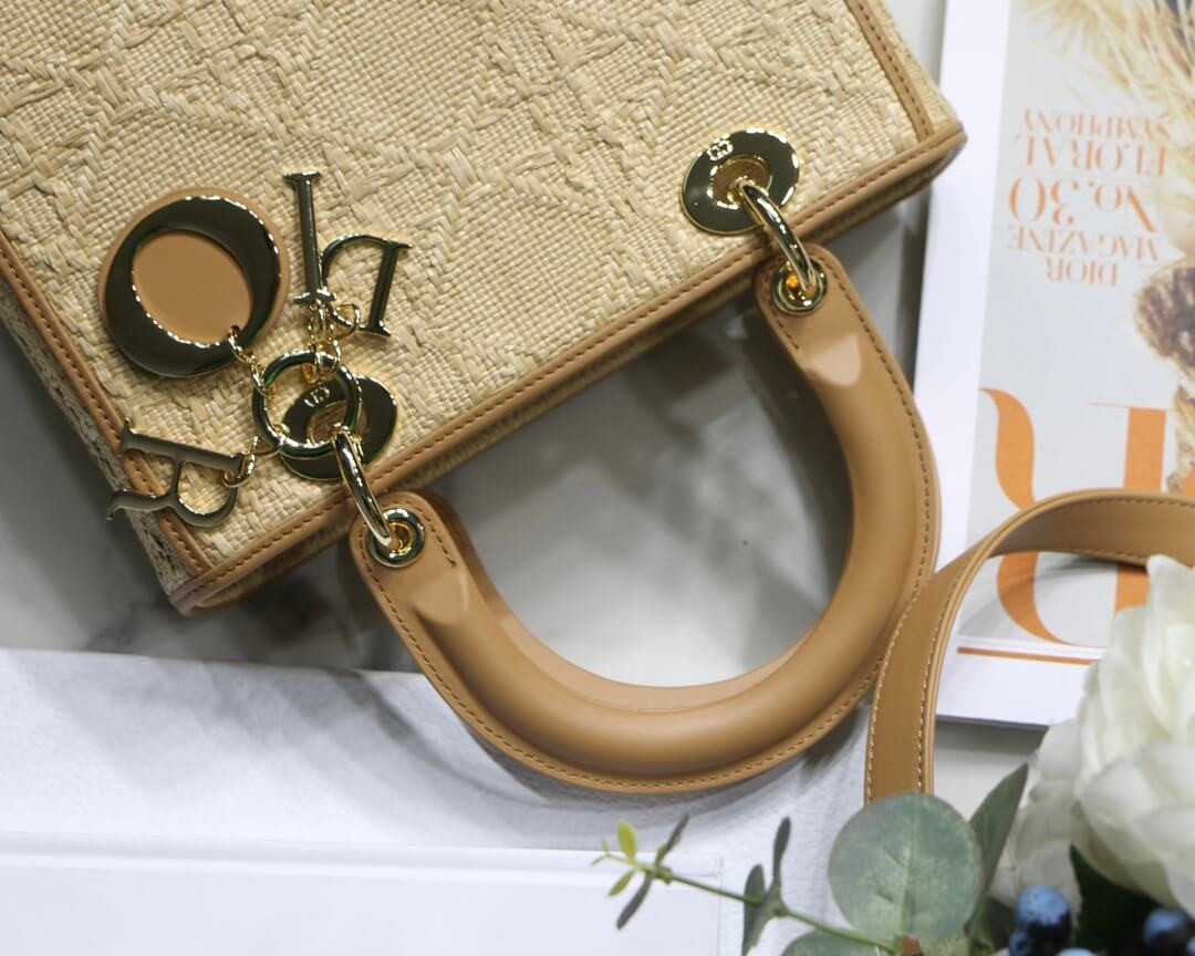 Christian Dior Medium Lady Dior Bag Natural Cannage Raffia M0565