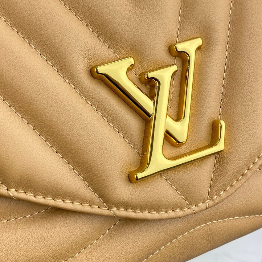 Louis Vuitton LV New Wave Chain Bag M59349 Arizona