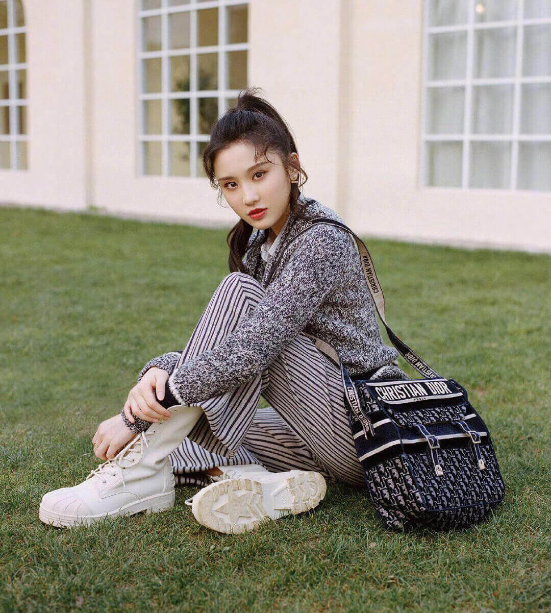 Dior Oblique Embroidered Velvet Diorcamp Messenger Bag M1291V