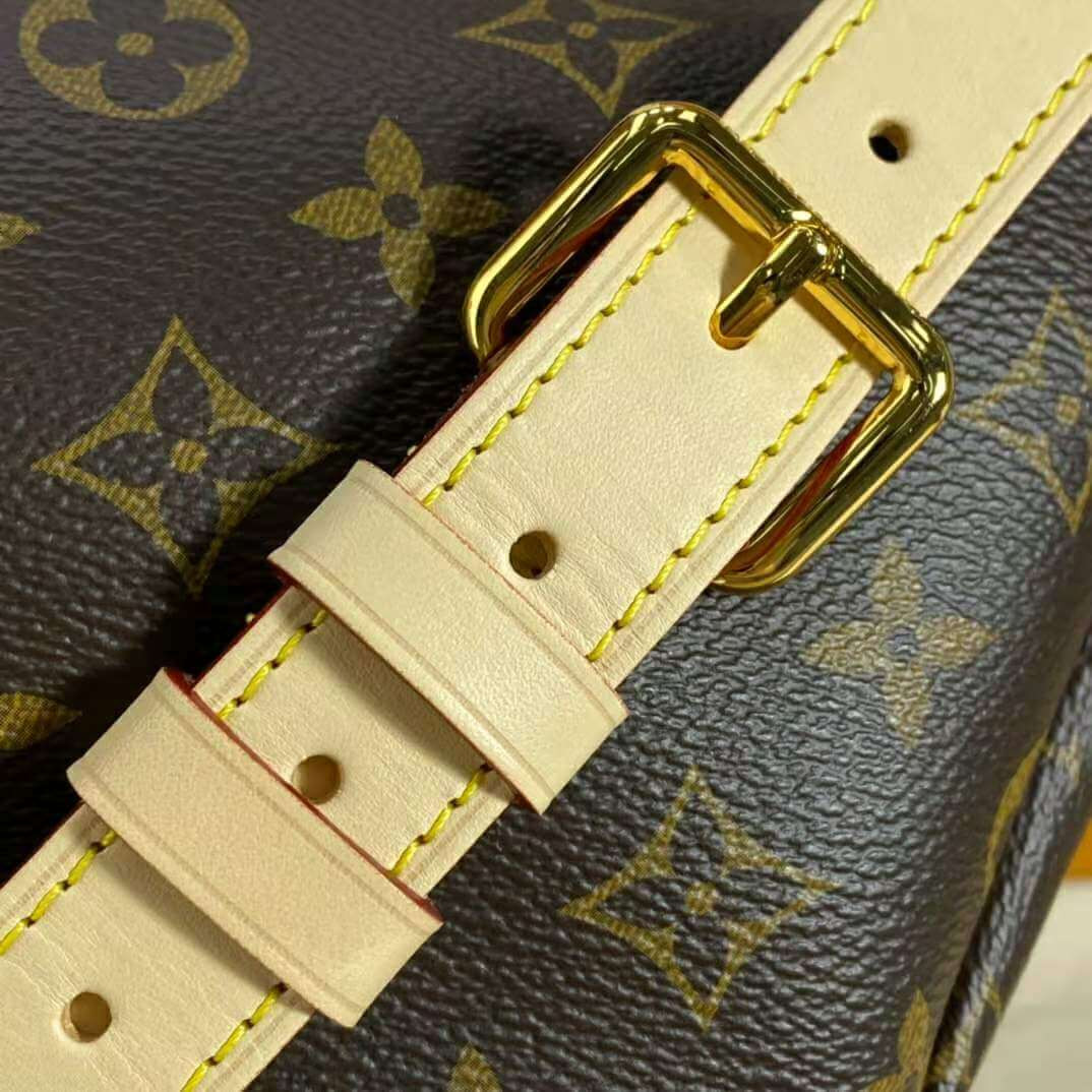 Louis Vuitton Monogram Canvas Bumbag M43644
