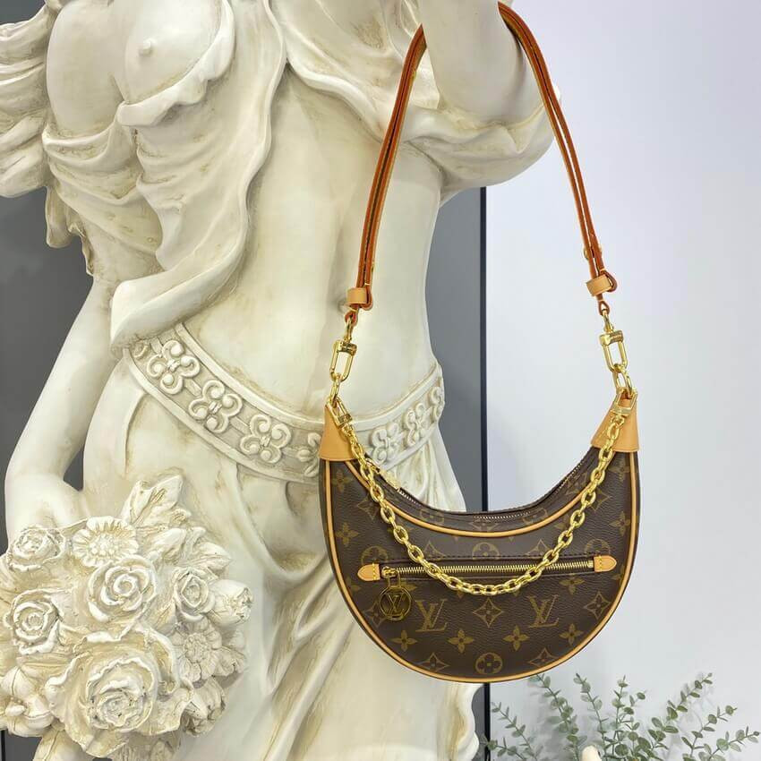 Louis Vuitton Monogram Canvas Loop Bag M81098