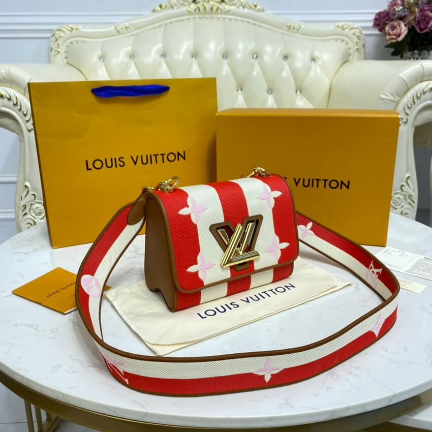 Louis Vuitton Twist PM M57722