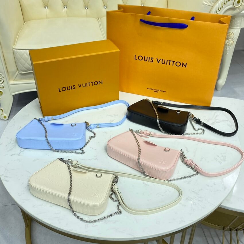 Louis Vuitton Easy Pouch On Strap M80471