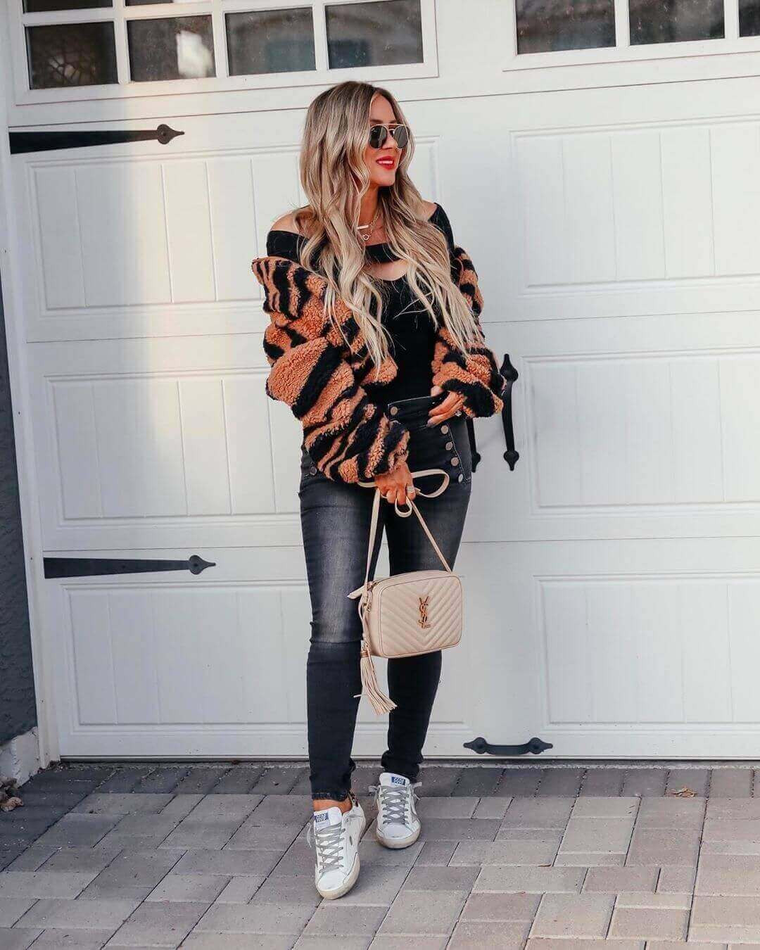 YSL Saint Laurent Lou Camera Bag In Quilted Leather 520534