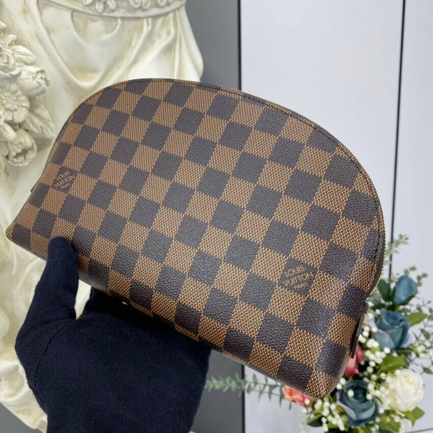 Louis Vuitton Cosmetic Pouch GM N23345