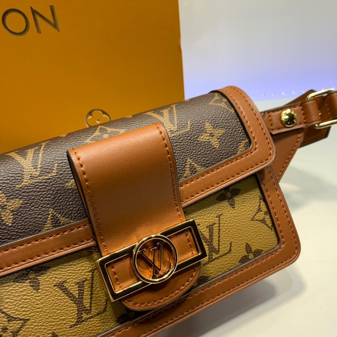 Louis Vuitton Bumbag Dauphine M44586