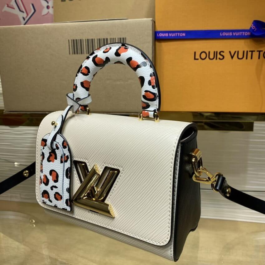Louis Vuitton Twist PM M58546