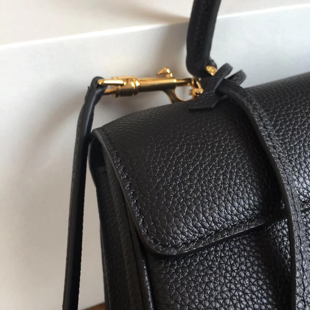 Celine Medium 16 Bag In Grained Calfskin 187373