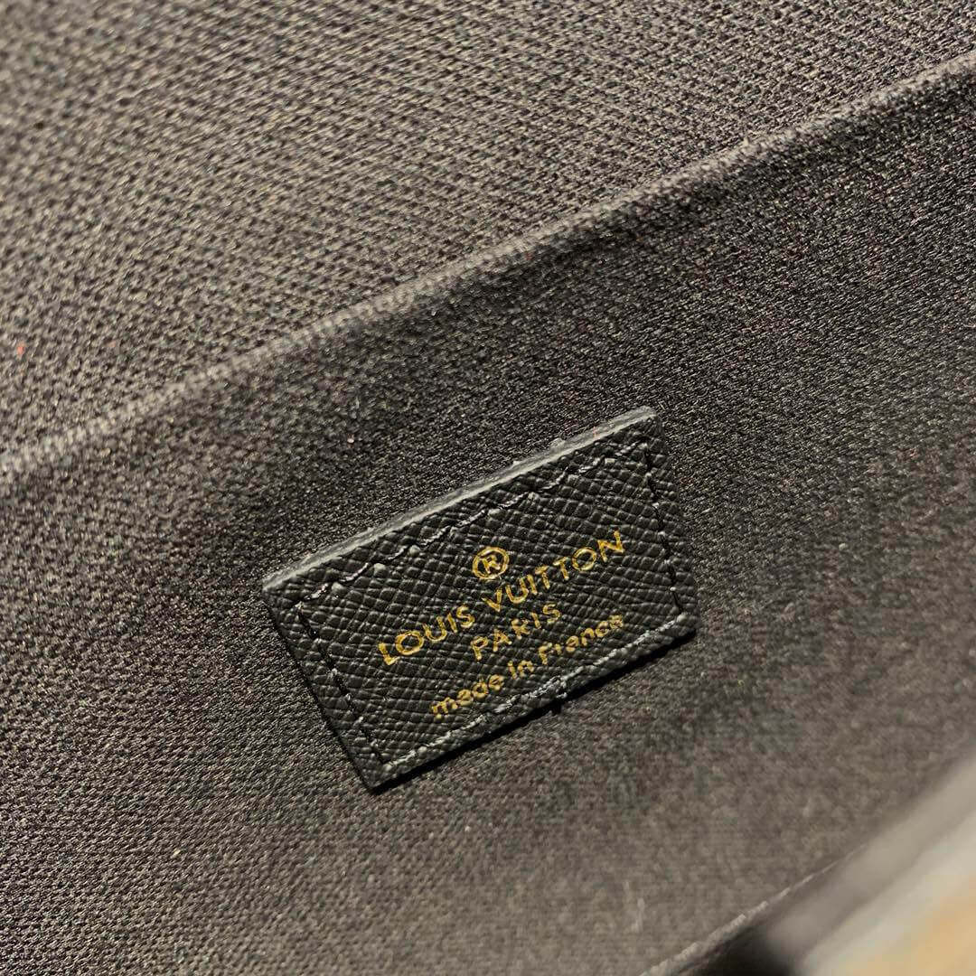 Louis Vuitton Troy Print Pochette Felicie M61276