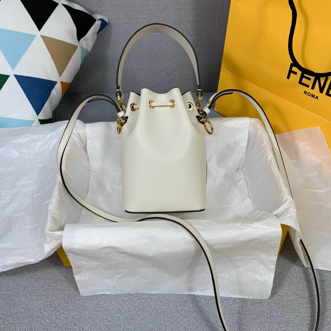 Fendi Mon Tresor Mini Logo-Print Leather Bucket Bag 8BS010