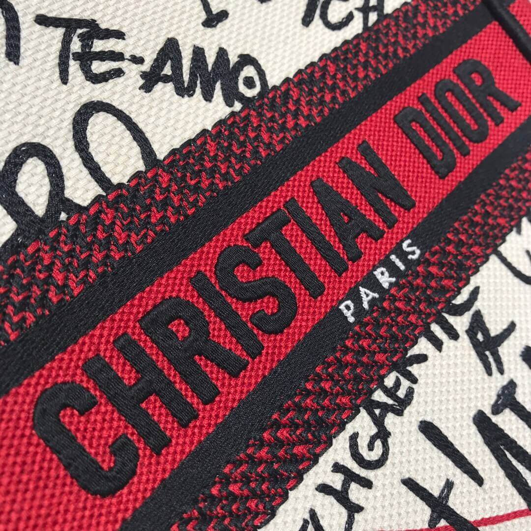 Dior Dioramour Vertical Book Tote Bag M1272