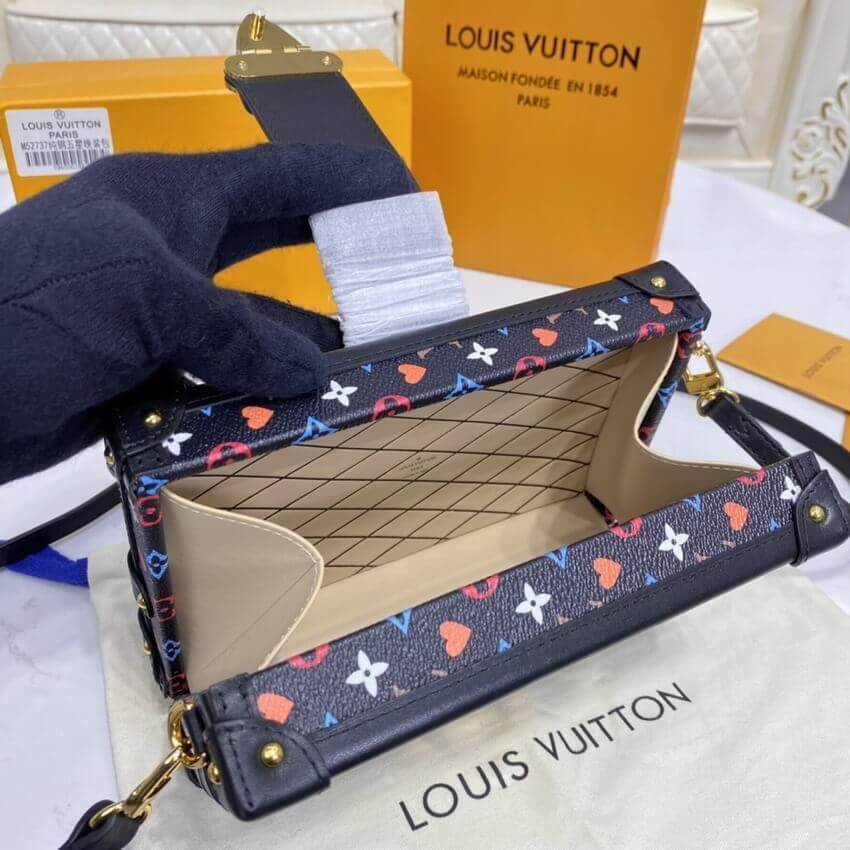 Louis Vuitton Game On Petite Malle M57454