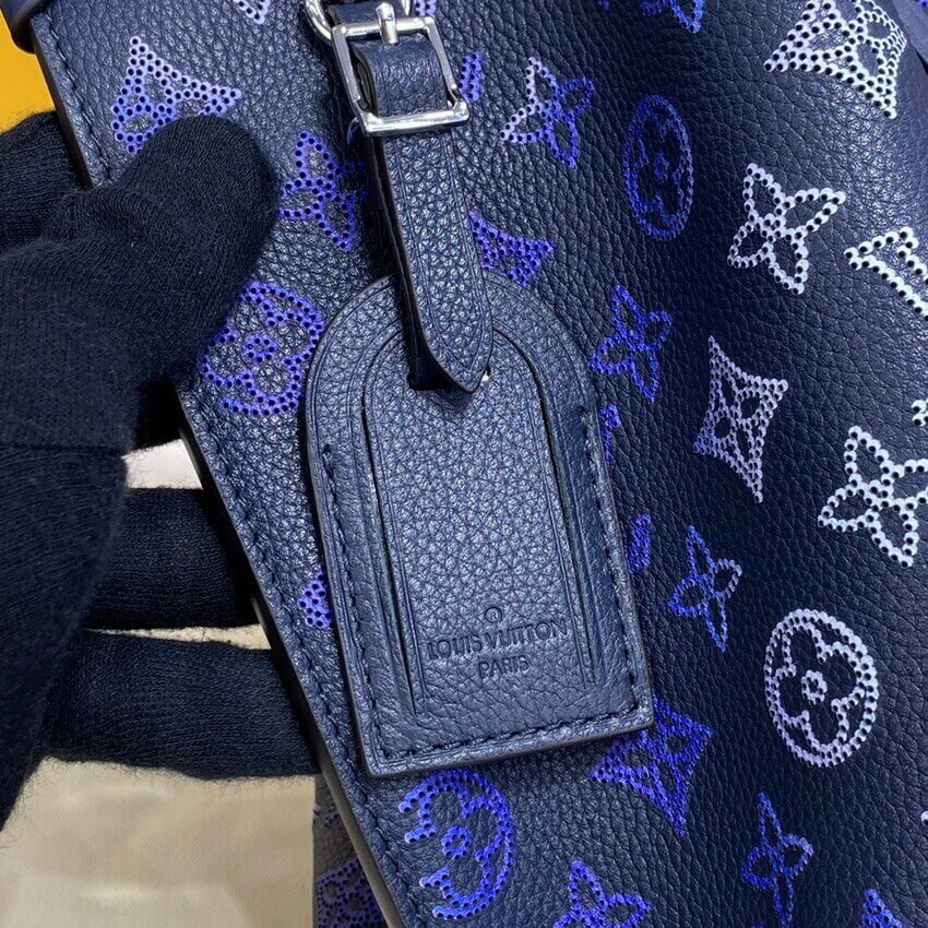 Louis Vuitton Mahina Perforated Calfskin Muria M59554