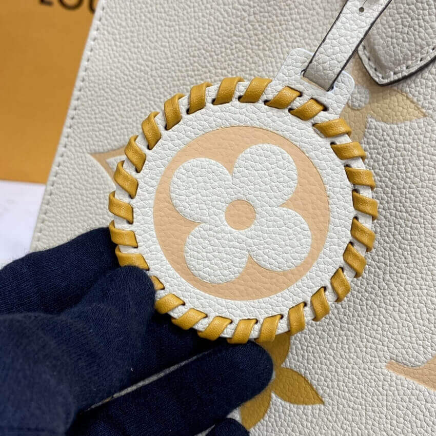 Louis Vuitton Onthego MM M45717 M45718