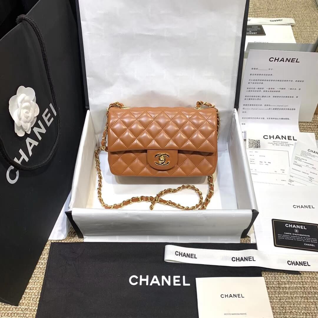 Chanel Lambskin 20cm Classic Flap Bag 1116