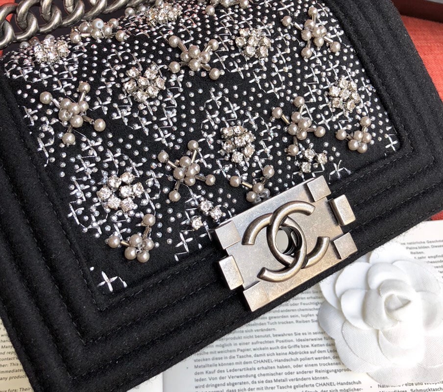 Chanel Small Boy Chanel Handbag A67085