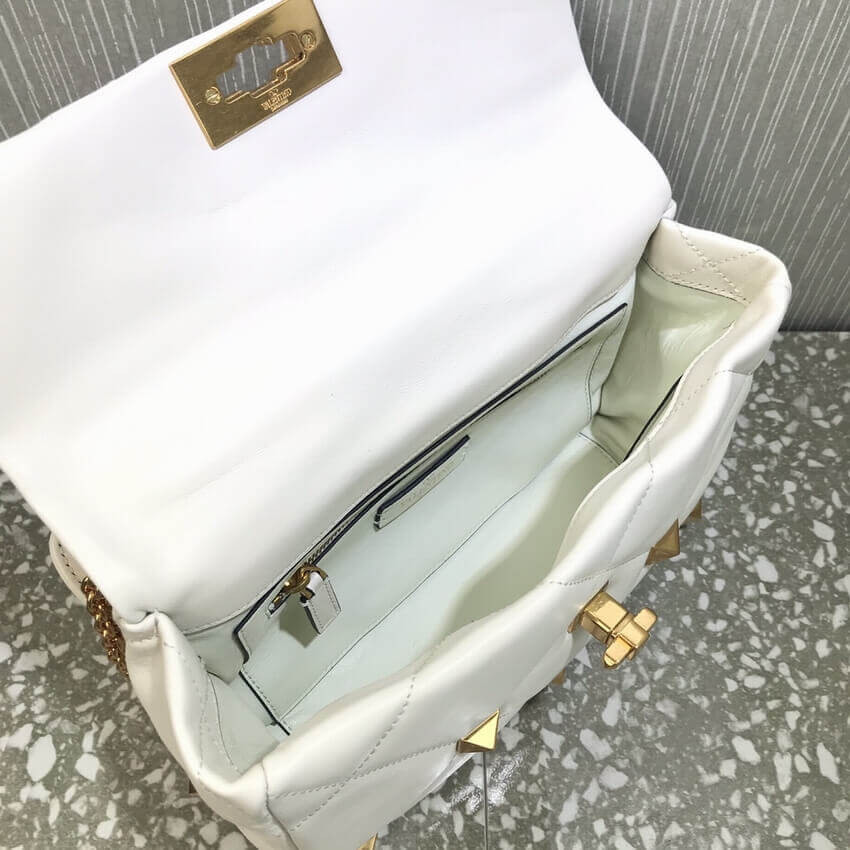 Valentino Roman Stud The Shoulder Bag In Nappa With Chain 1189S