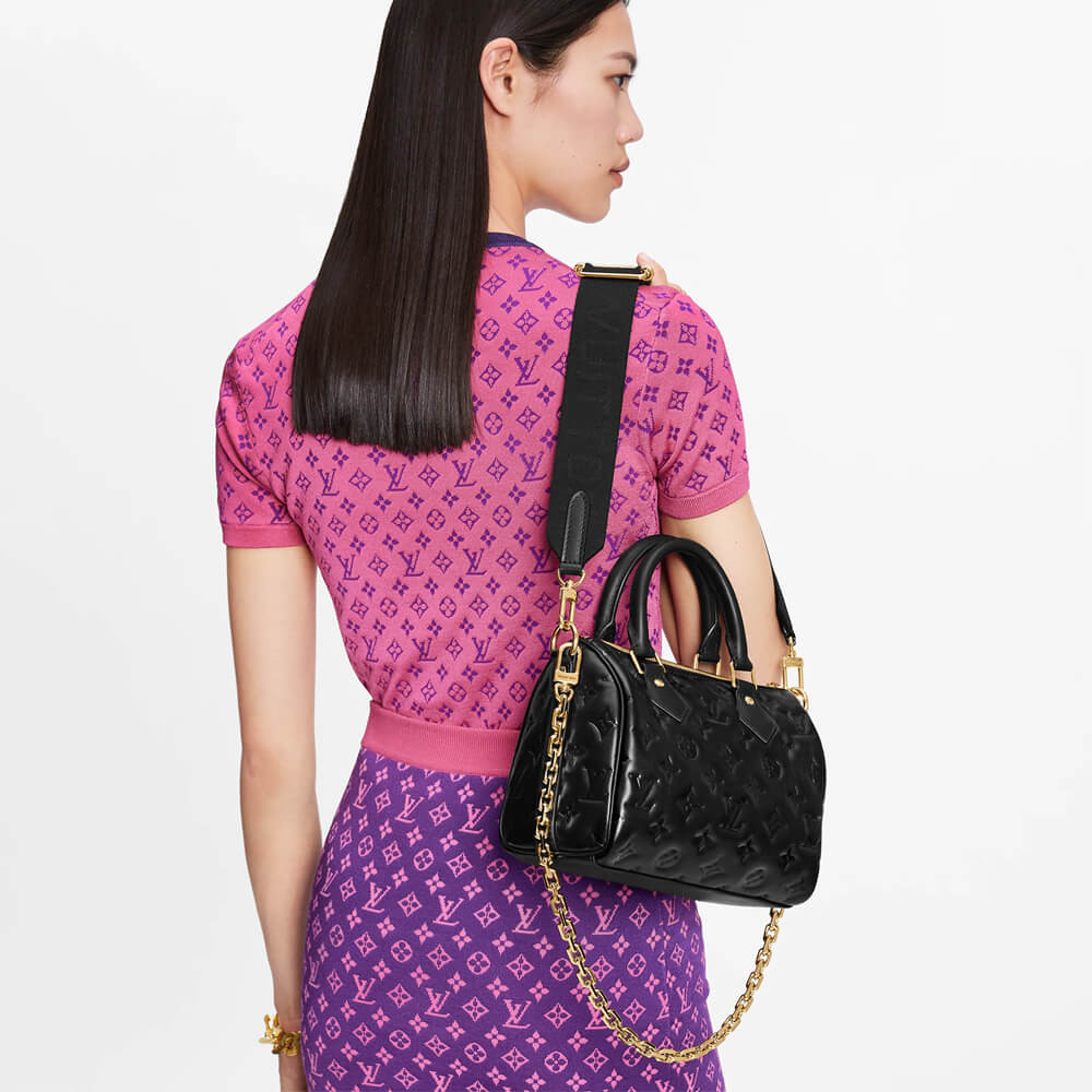 Louis Vuitton Speedy Bandoulière 22 in Black M58631