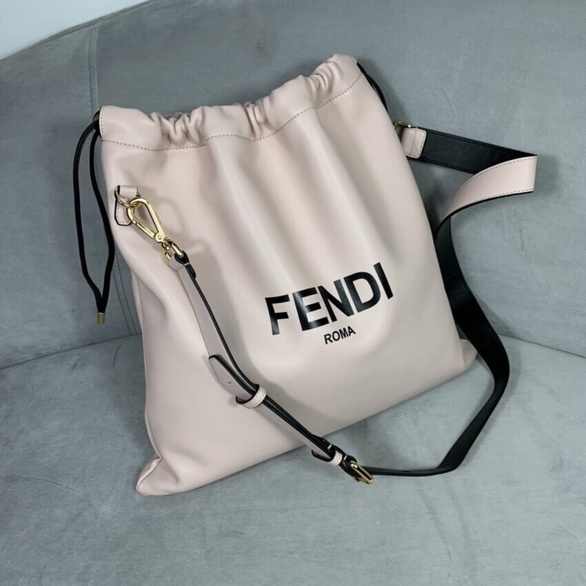 Fendi Pack Medium Pouch 88N336