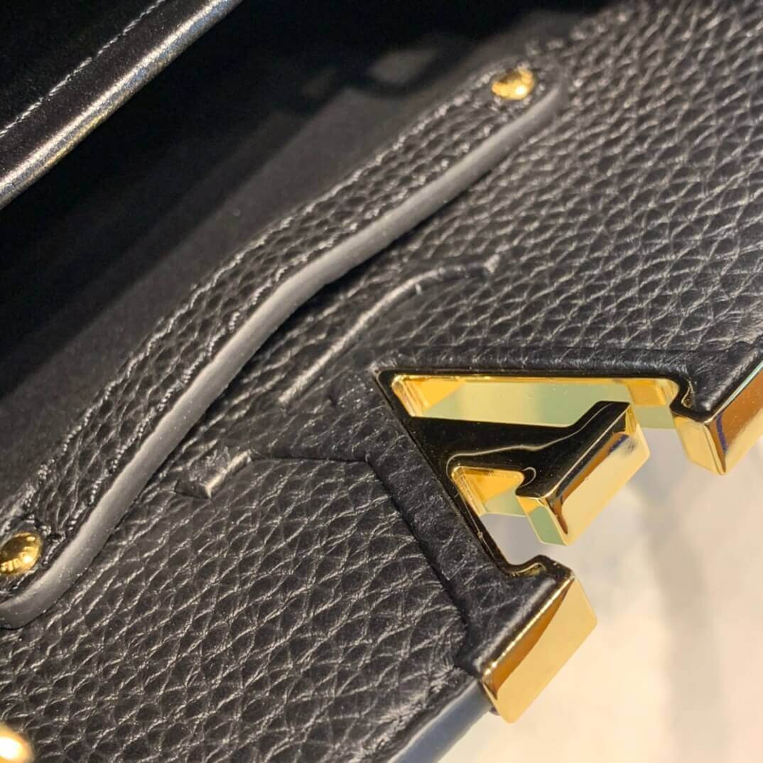 Louis Vuitton Capucines Mini M56071
