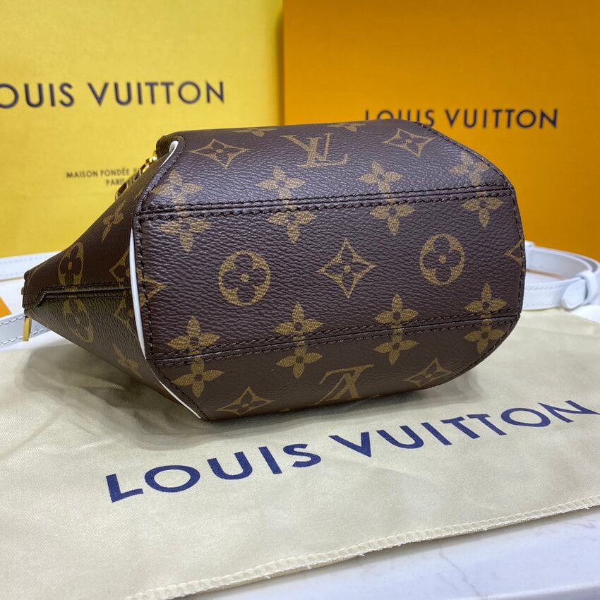 Louis Vuitton Monogram Ellipse BB M20752