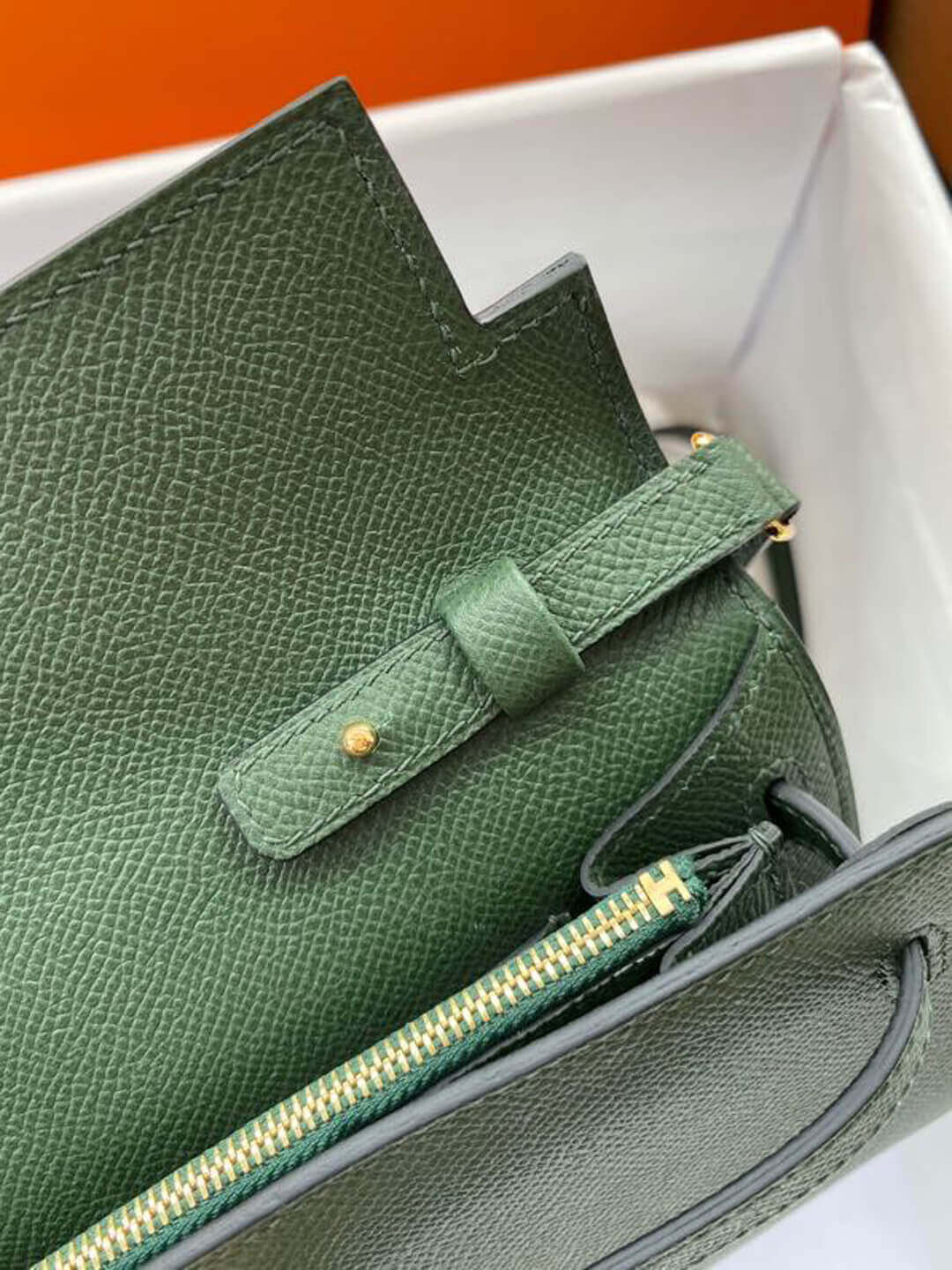 Hermes Kelly Wallet to Go Woc 499041 Army Green