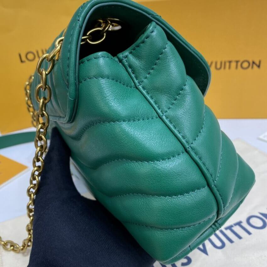 Louis Vuitton New Wave Chain Bag M58664 Emerald Green