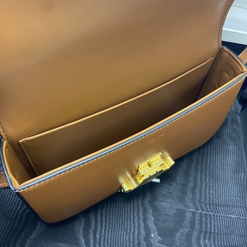 Celine Triomphe Shoulder Bag In Natural Calfskin 194143