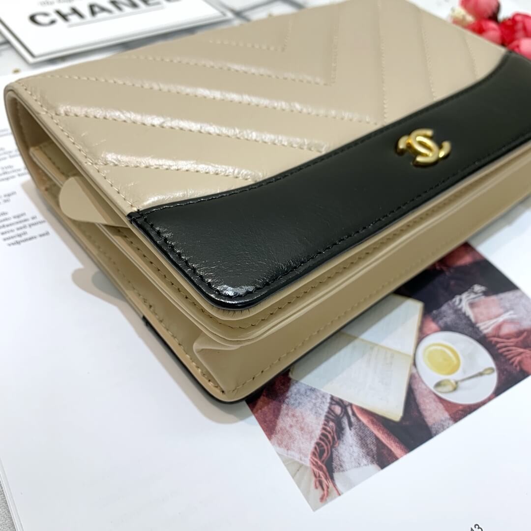 Chanel Chevron Crinkled Calfskin Gabrielle Wallet on Chain WOC Bag A86025